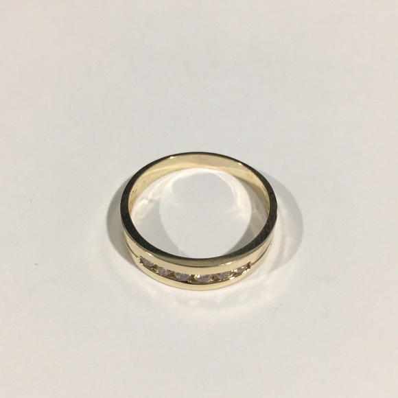 14k Yellow Gold Diamond ๐ Wedding ๐ฐ Band 0.25ct - Picture 2 of 7